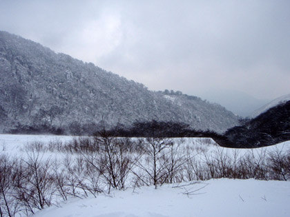 雪の元谷