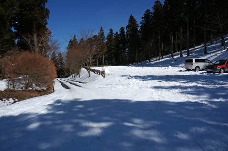 雪の上林森林公園