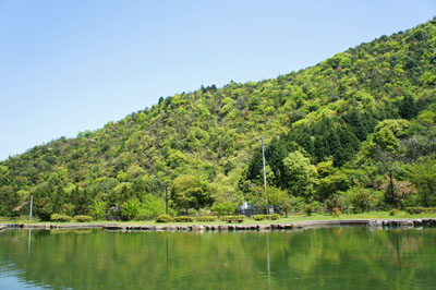 朝倉ダム湖畔緑水公園