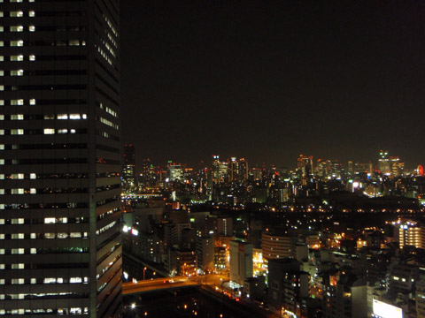 ホテルモントレ　ラ・スール大阪からの夜景