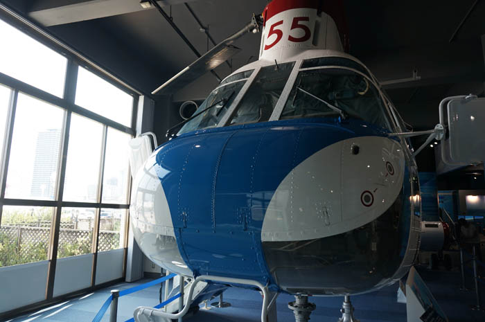 カワサキワールド大型ヘリコプター