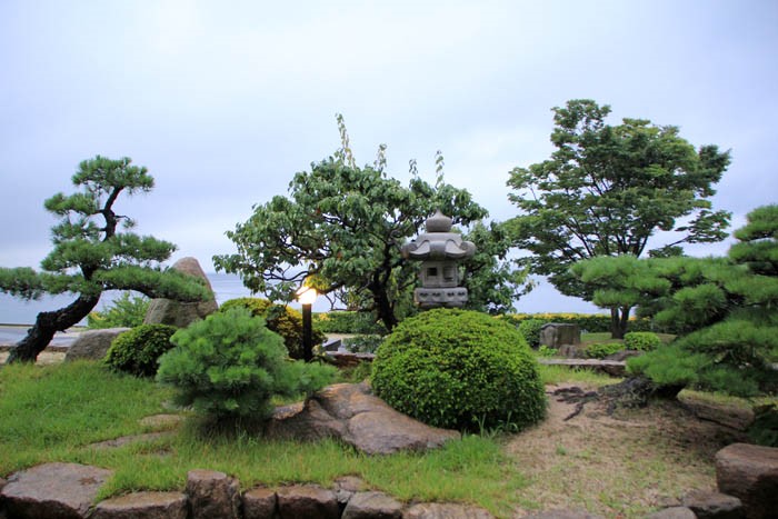 千年松日本庭園
