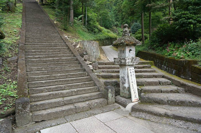 妙義神社石階段と女坂
