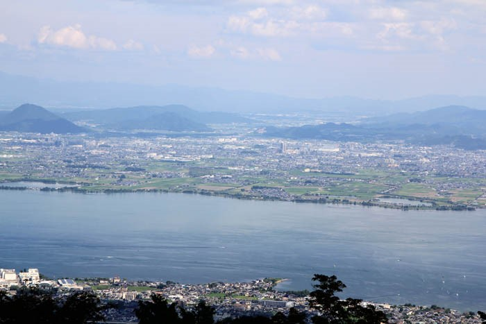比叡山峰道レストランからの琵琶湖と近江富士