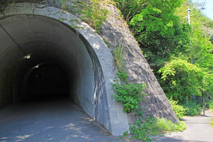 武田尾温泉トンネル出口
